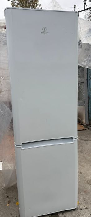 Продается холодильник