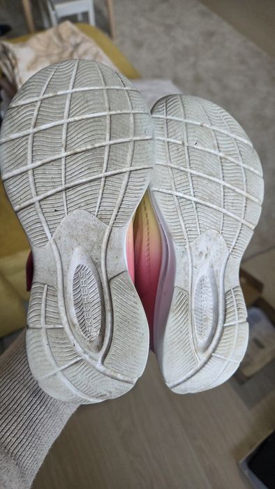 Skechers Glitter rezistenti la apa nr 28