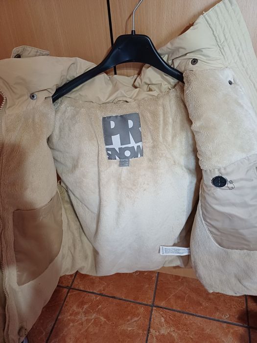 Vand vesta îmblănita, XL, în stare foarte bună