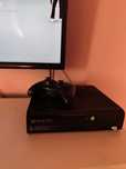 Xbox 360 с контролер