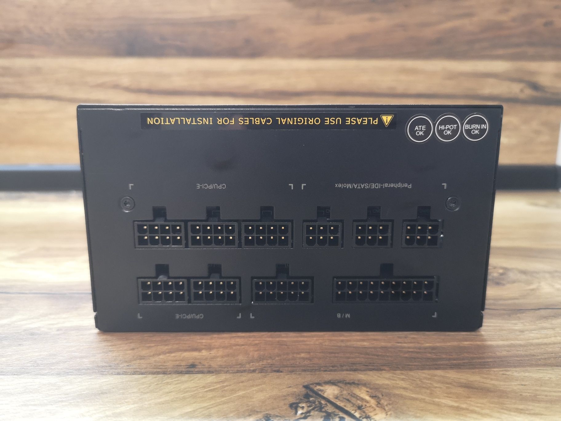 Захранване Gigabyte UD750GM 750 W 80+ Gold Fully Modular ATX PSU