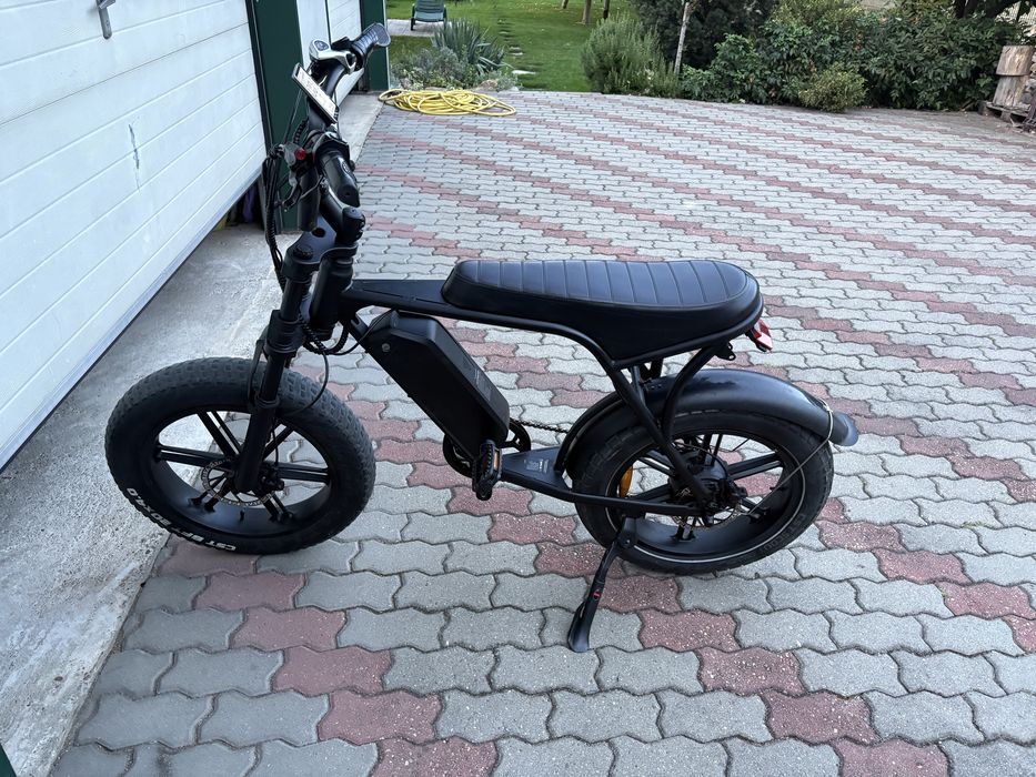Fat bike 50km/h arata foarte bine