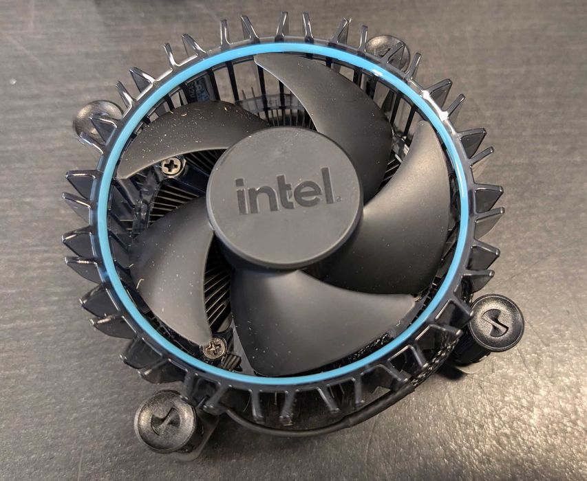 Cooler box Intel socket 1700 nou