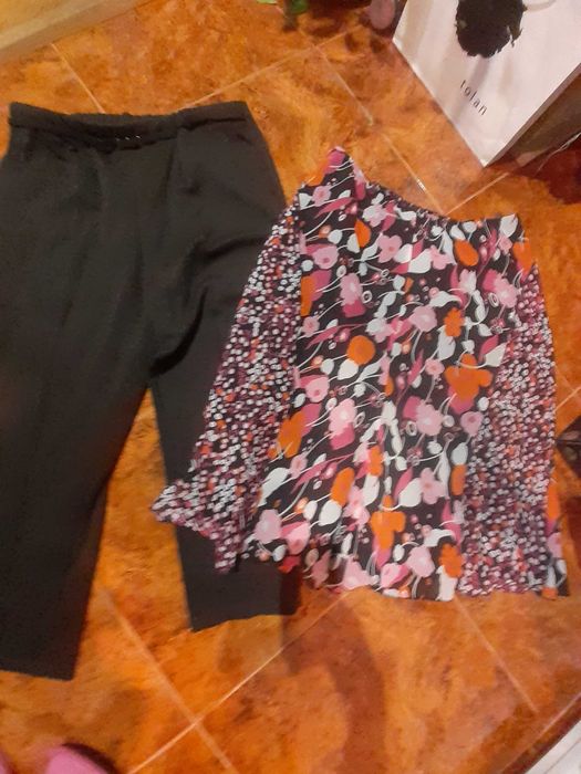 Pantaloni  și fustă mărime L