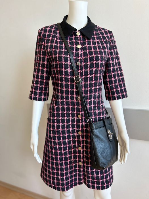 Maje Paris разкошна рокля с кокетна яка силует