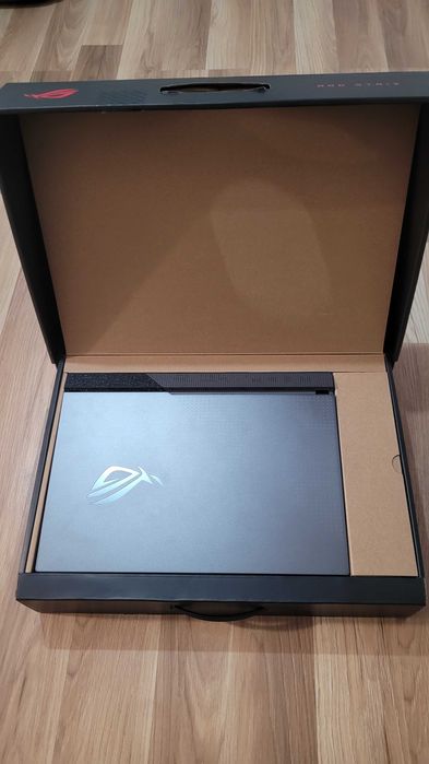 Laptop Asus Rog Strix G15 RTX 3070TI Ryzen 9 32Gb 1TB SSD 240Hz
