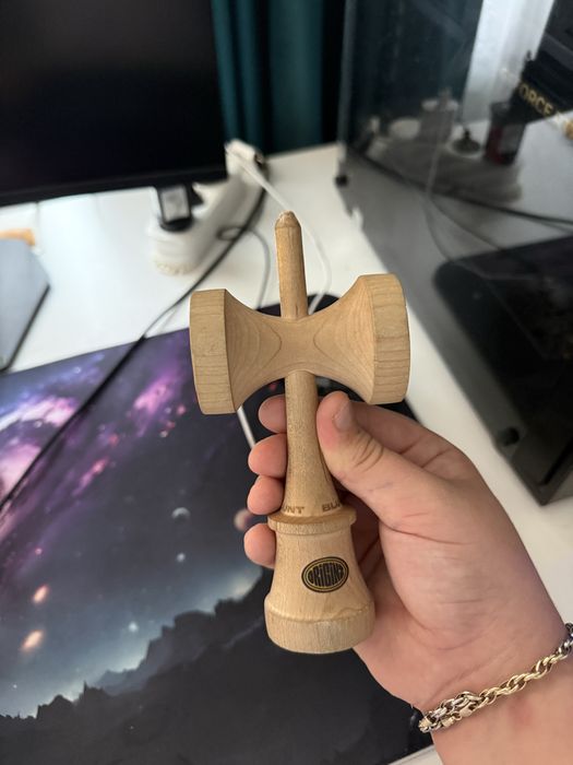 Ken Originz de pe prism