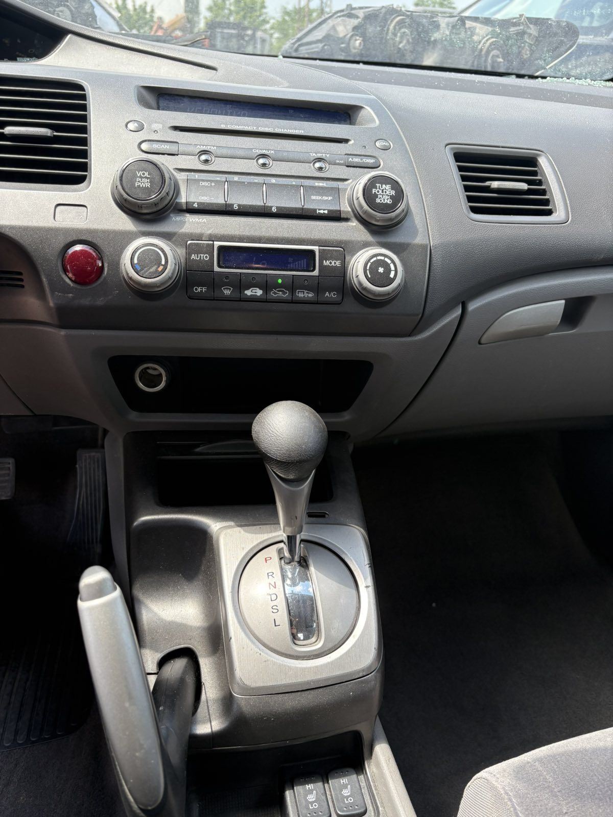 Хонда Сивик 8 / Honda Civic VIII 1.3 IMA НА ЧАСТИ
