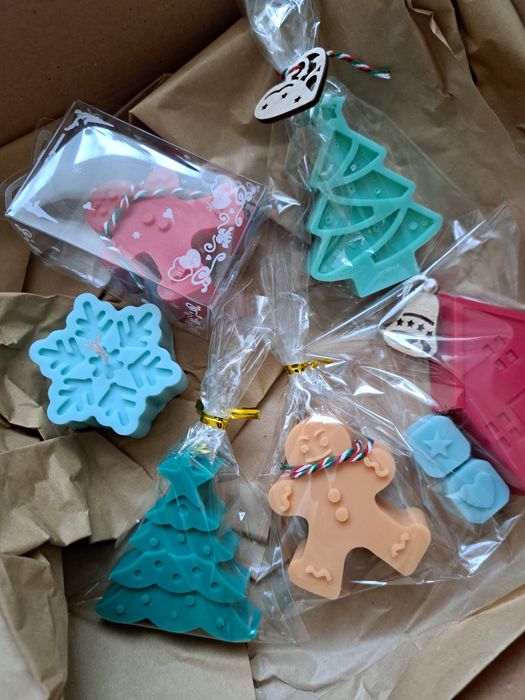 Lumanari editia pentru Craciun 2025