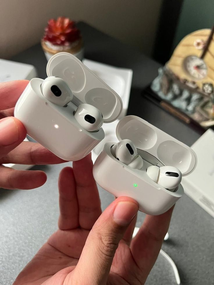 Продаю AirPods pro 2, AirPods 3 lux