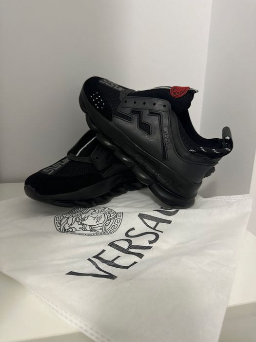 Versace Chain Reaction