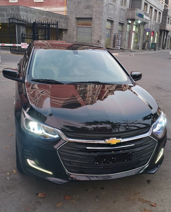 Onix primer + 6 poz. 2024 yil