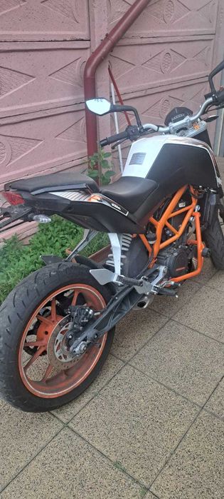 KTM 390 Duke - an 2014
