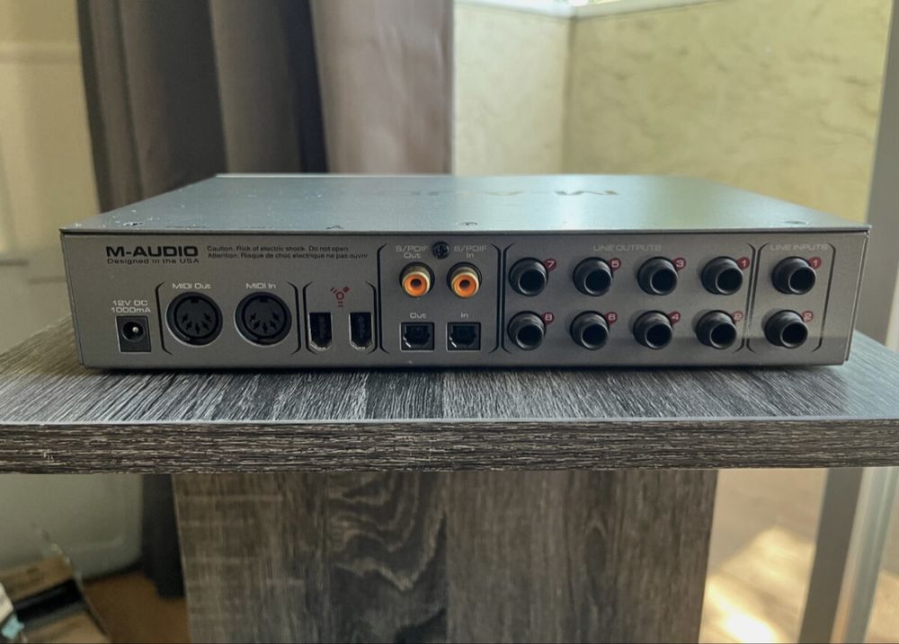 M-audio zvukavoy karta sotiladi