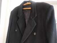 Продам чёрное мужское пальто. Как новое!