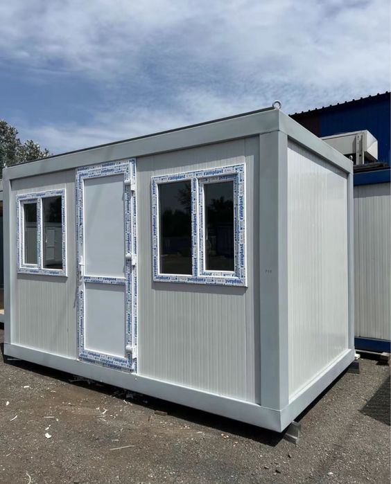 Vand container modular