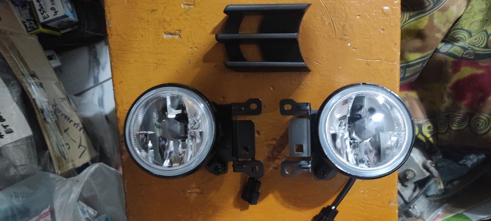 Противотуманка туманка фара фонарь габарит