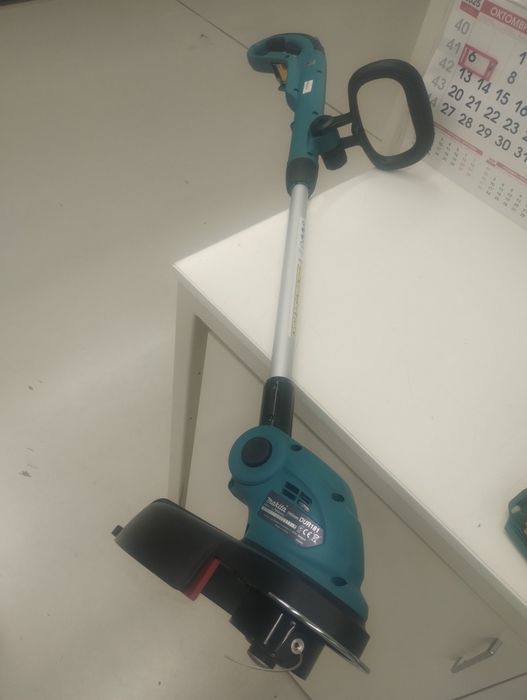 Тример макита makita