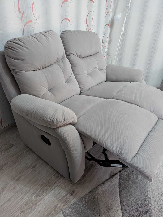 Диван и фотьойли