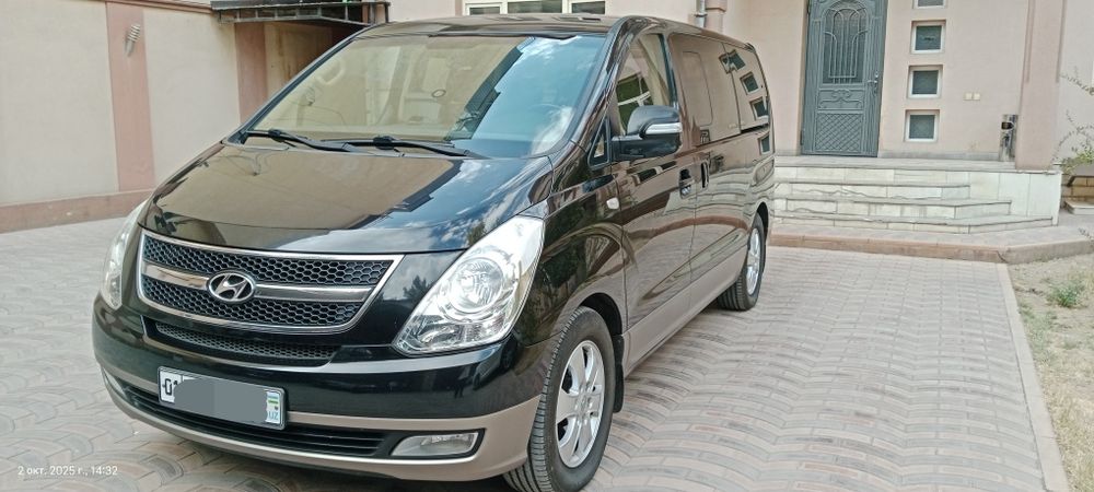 Hyundai Grand Starex