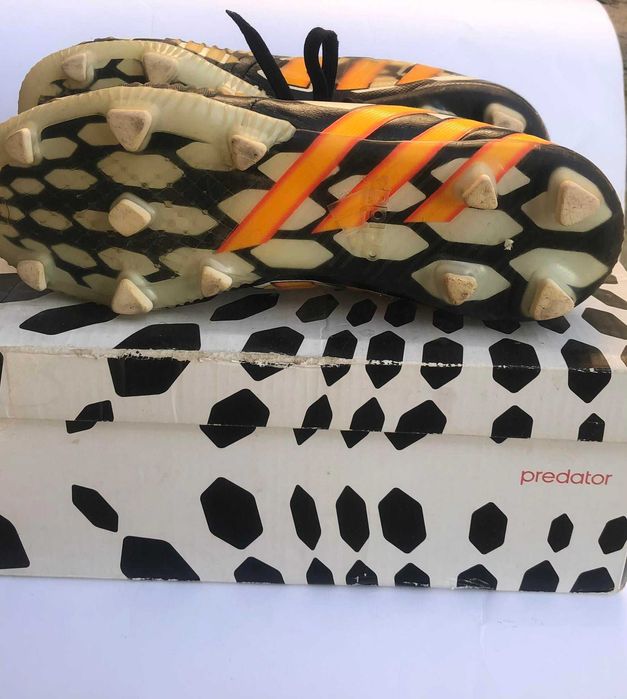Футболни бутонки Adidas Predator FIFA WORLD CUP  номер 36