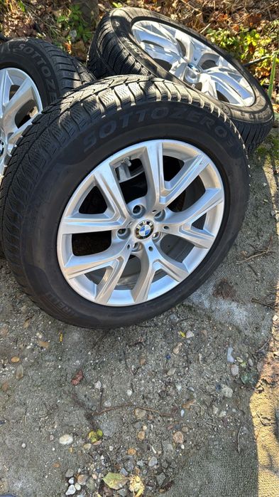 Jante BMW 6856076 5x112 cu anvelope de iarna Pirelli