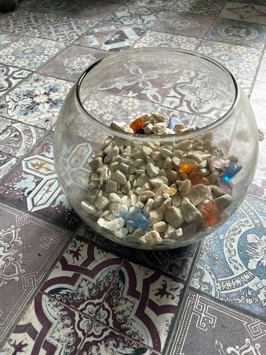 Аквариум небольшой, круглый