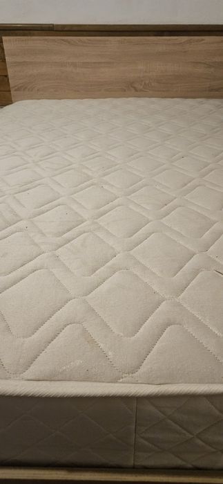 Без забележки спалня + матрак  140/200