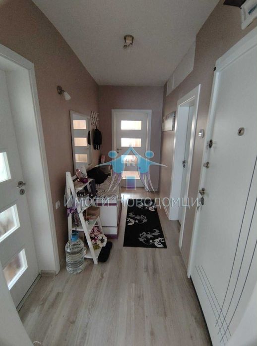 Продава се многостаен етаж от къща в гр.Шумен, кв. Център