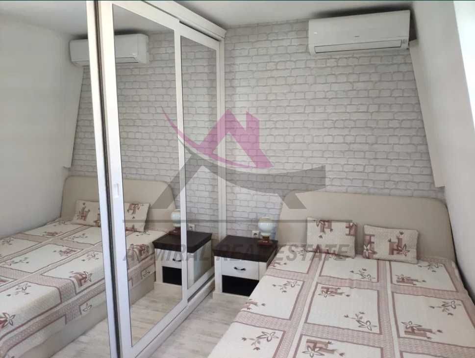 Продава се Двустаен апартамент в Варна, Общината - 73 кв.м за 3411 €/кв.м - Снимка #4