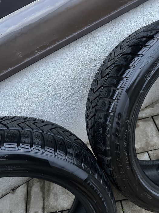 2 seturi cauciucuri Pirelii r19 (245/45) si (235/45), Anvelope