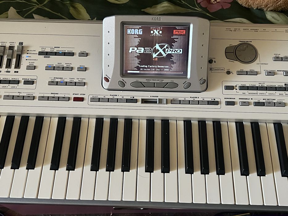 Vand Korg pa2x pro impecabil