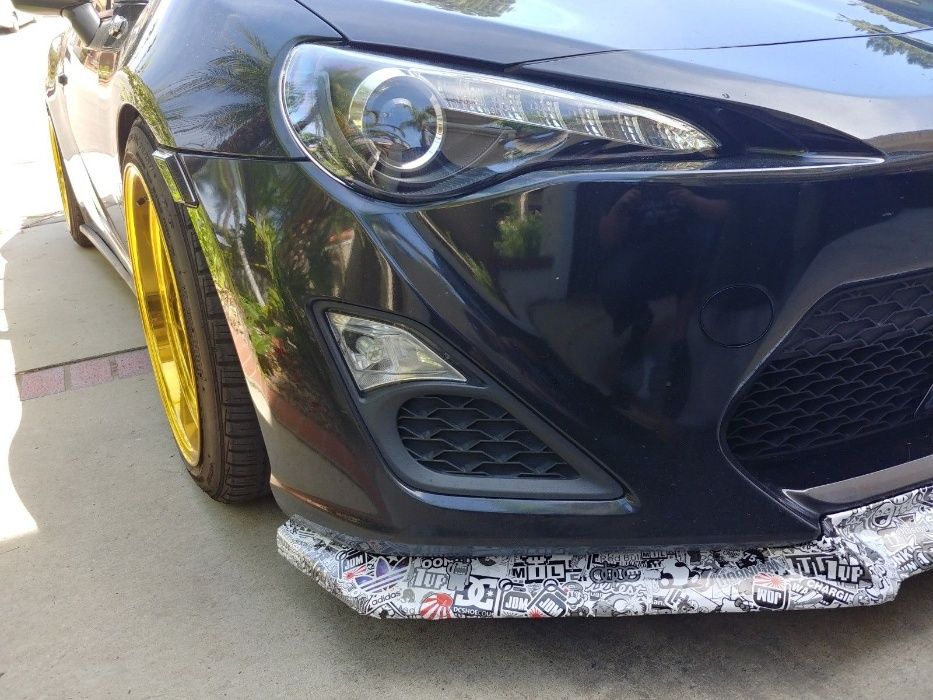 Стикер BOMB 150х50см JDM руло ЧЕРНО ЧЕРВЕНО