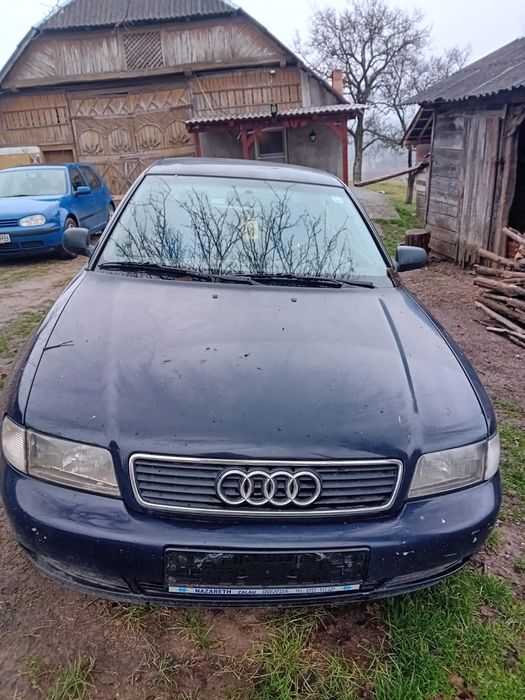 Vand audi A4 1.6 benzina