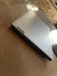 Vând laptop Lenovo