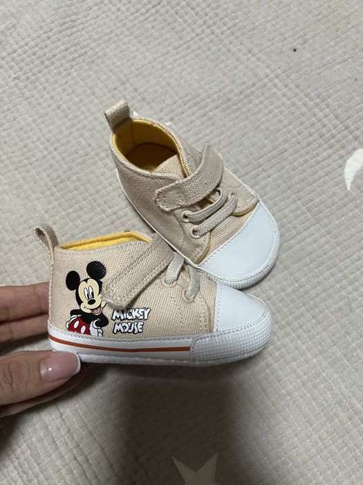 Детские вещи возраст от 6-9 месяцев