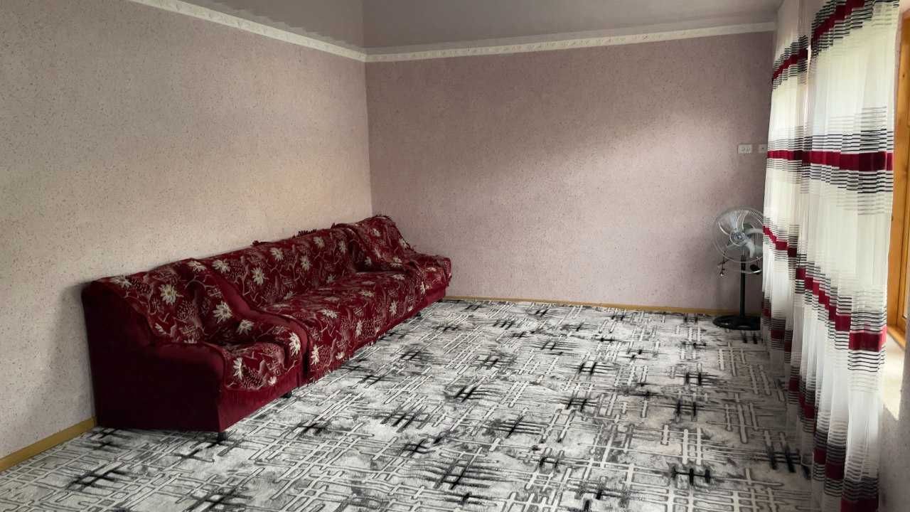 Oq tosh oylaviy dacha