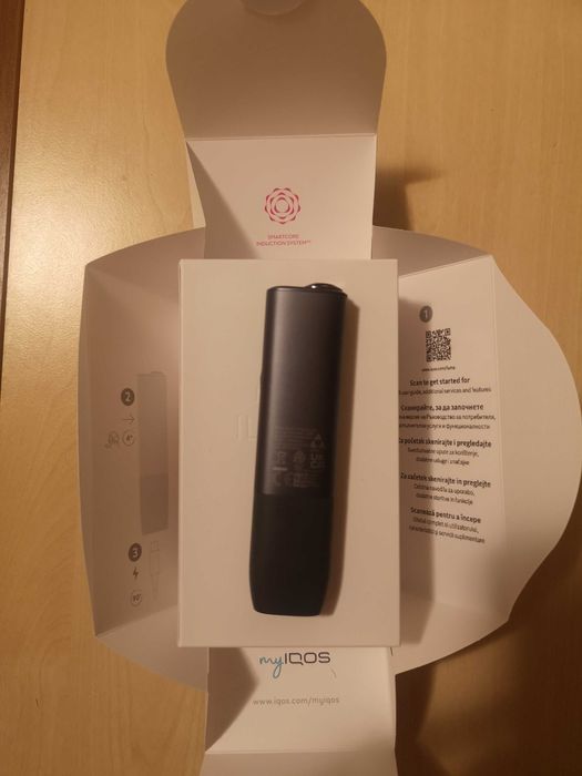 Iqos Iluma one gri cutie si incarcator