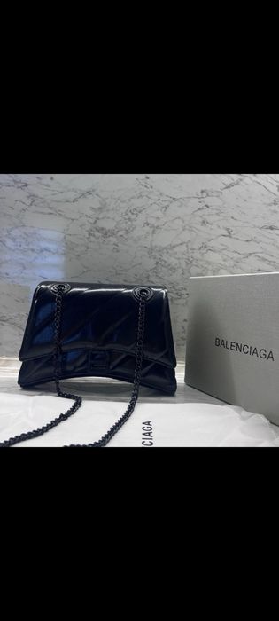 Малко бижу,дамска чанта Balenciaga,Valentino