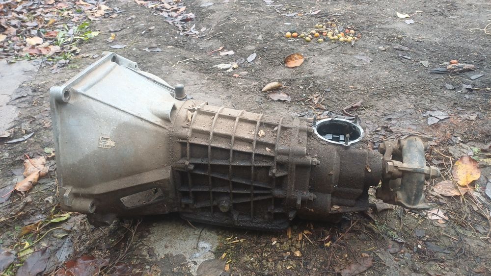 Продам запчасти с нивы шеви