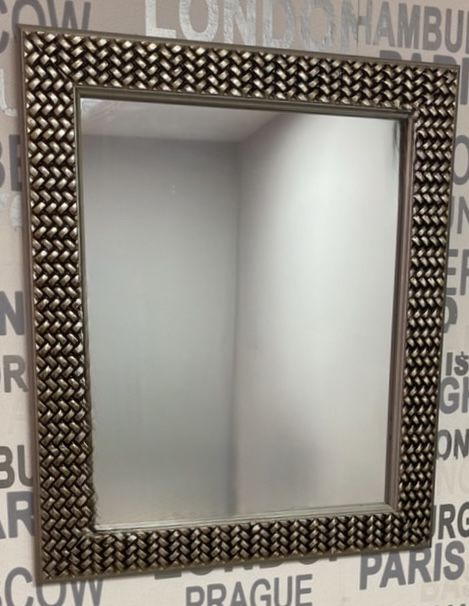 Декоративни огледала 70/70 – 3 броя, отлично състояние