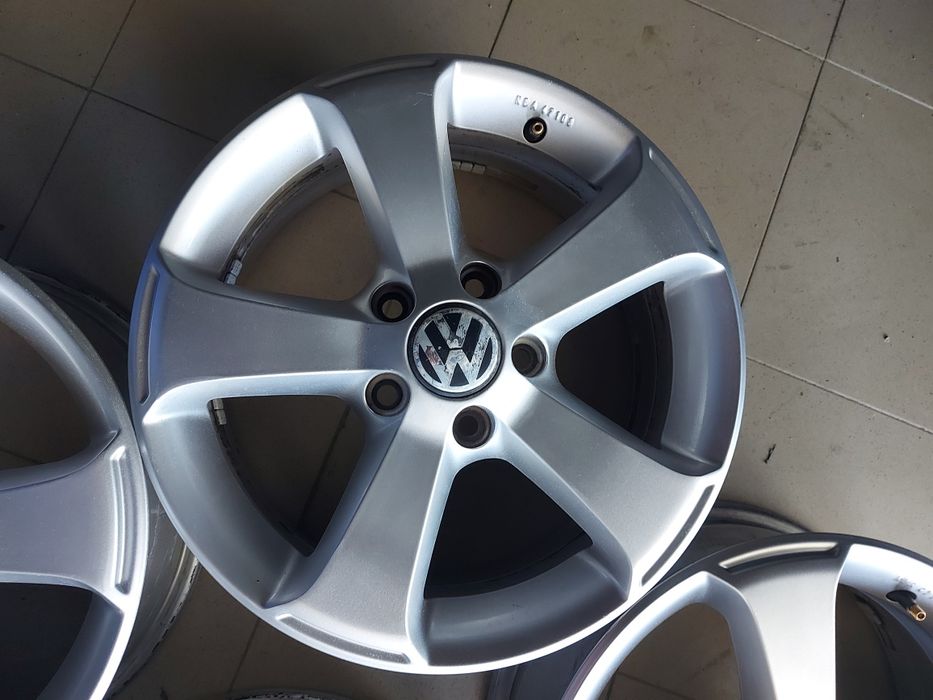 16 цола 5х112 Vw оригинални.