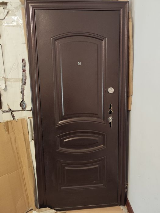 МДФ Темир Эшиклари Хитойники срочно сотилади