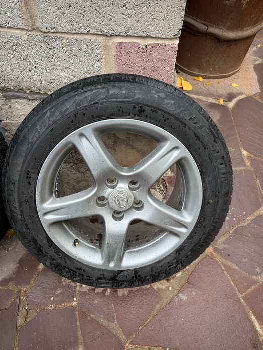 Шина с дисками б.у