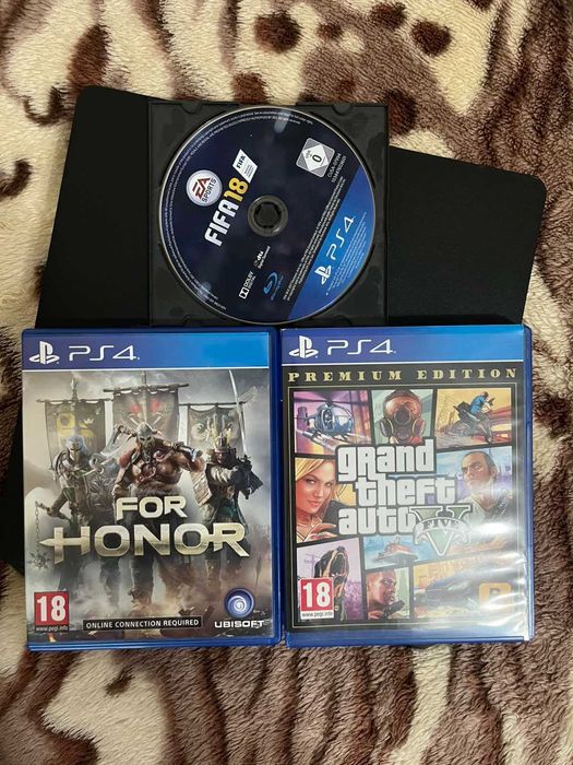 Play Station 4 slim/Плей стейшън 4 слим