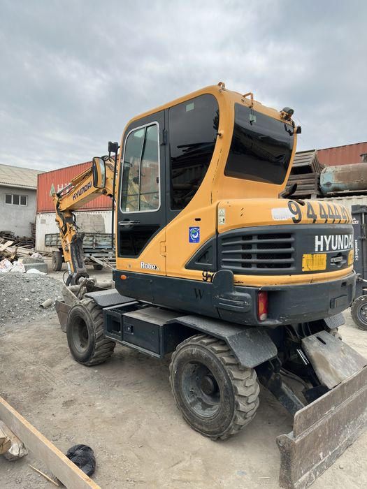 Hyundai Robex 55 W Екскаватор