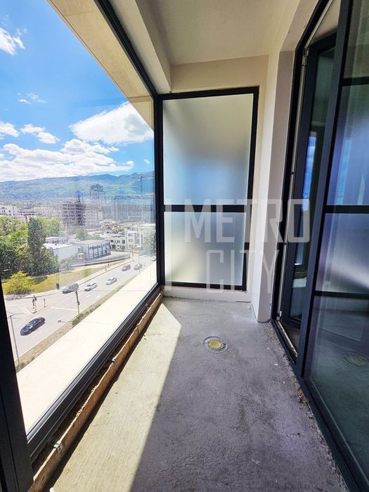 Продава се Тристаен апартамент в София, Хладилника - 130 кв.м за 3000 €/кв.м - Снимка #5