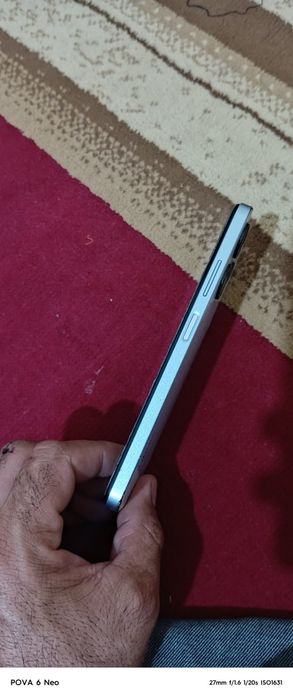 Telefon Infinix yaxshi xolatda