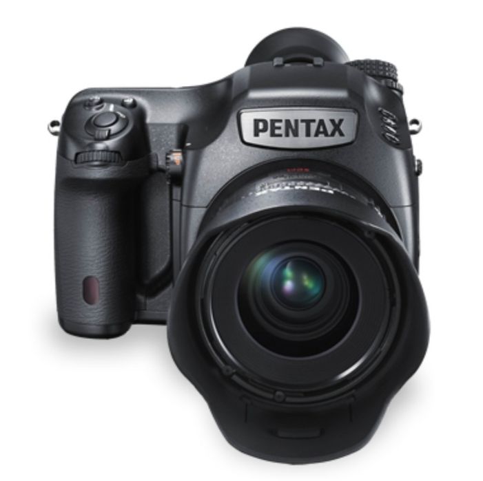 Pentax 645 Z cu obiective