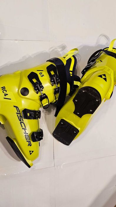 Детски ски обувки 24.5 см Fischer RC4 JR